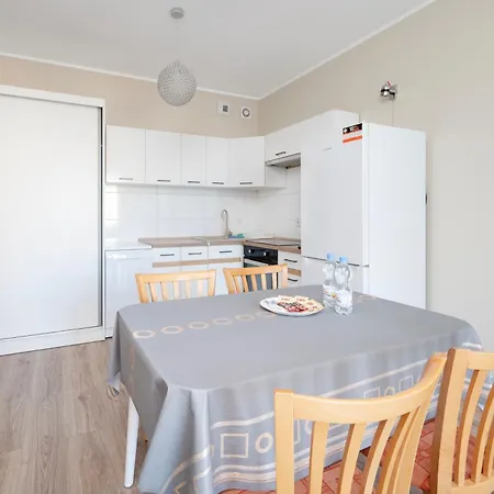 Pogonowskiego 2-bedroom By Bookinghost * Łódź