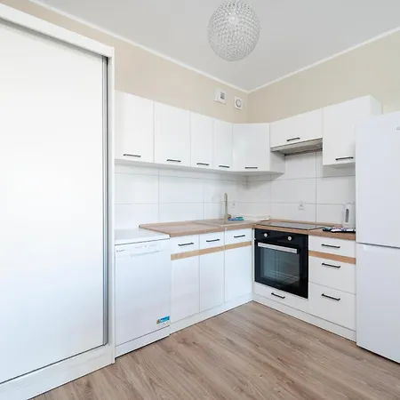 Pogonowskiego 2-bedroom By Bookinghost