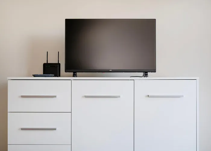 Pogonowskiego 2-bedroom By Bookinghost Lejlighed *