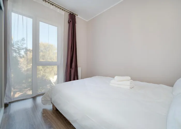 Pogonowskiego 2-bedroom By Bookinghost Lejlighed