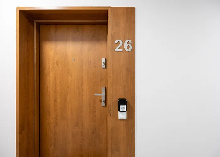 Pogonowskiego 2-bedroom By Bookinghost Lejlighed *