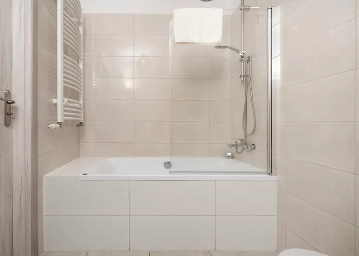 Pogonowskiego 2-bedroom By Bookinghost Lejlighed Łódź